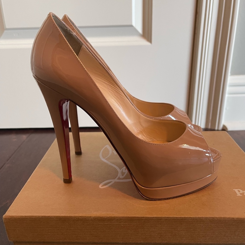 Christian Louboutin Altamada 140 patent calf Pumps, size 37.5.